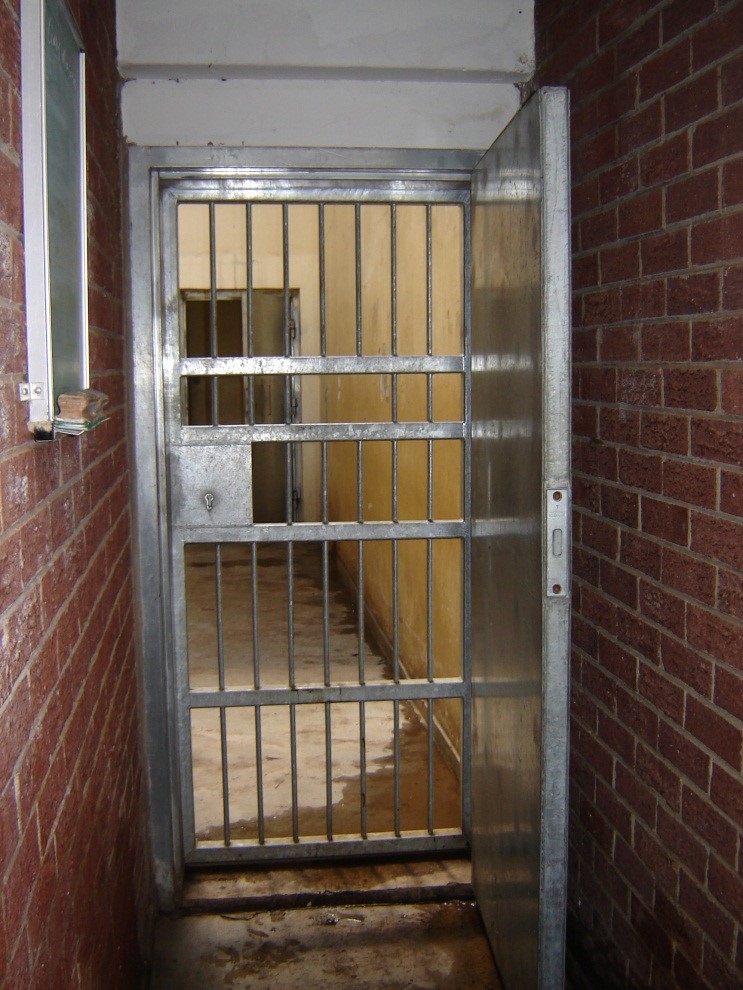 Cell door with CLYDEN lock installed